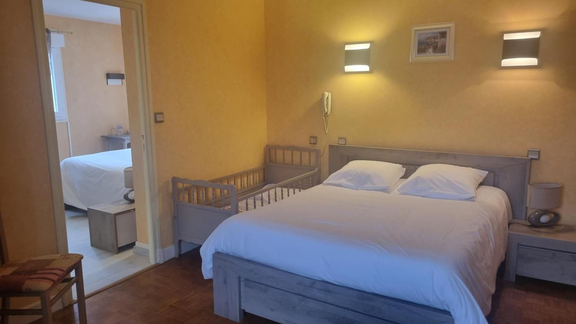 Logis Relais Des Monedieres Seilhac Exterior foto